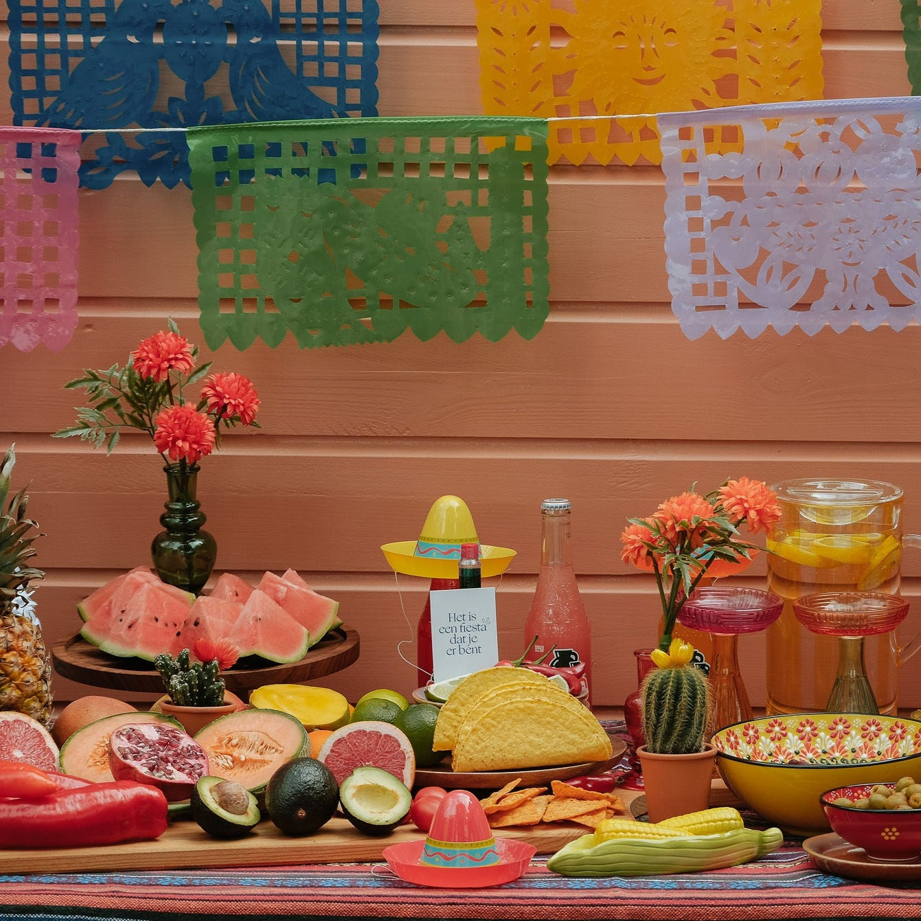 Mexicaanse Slingers Papel Picado in sfeerbeeld.