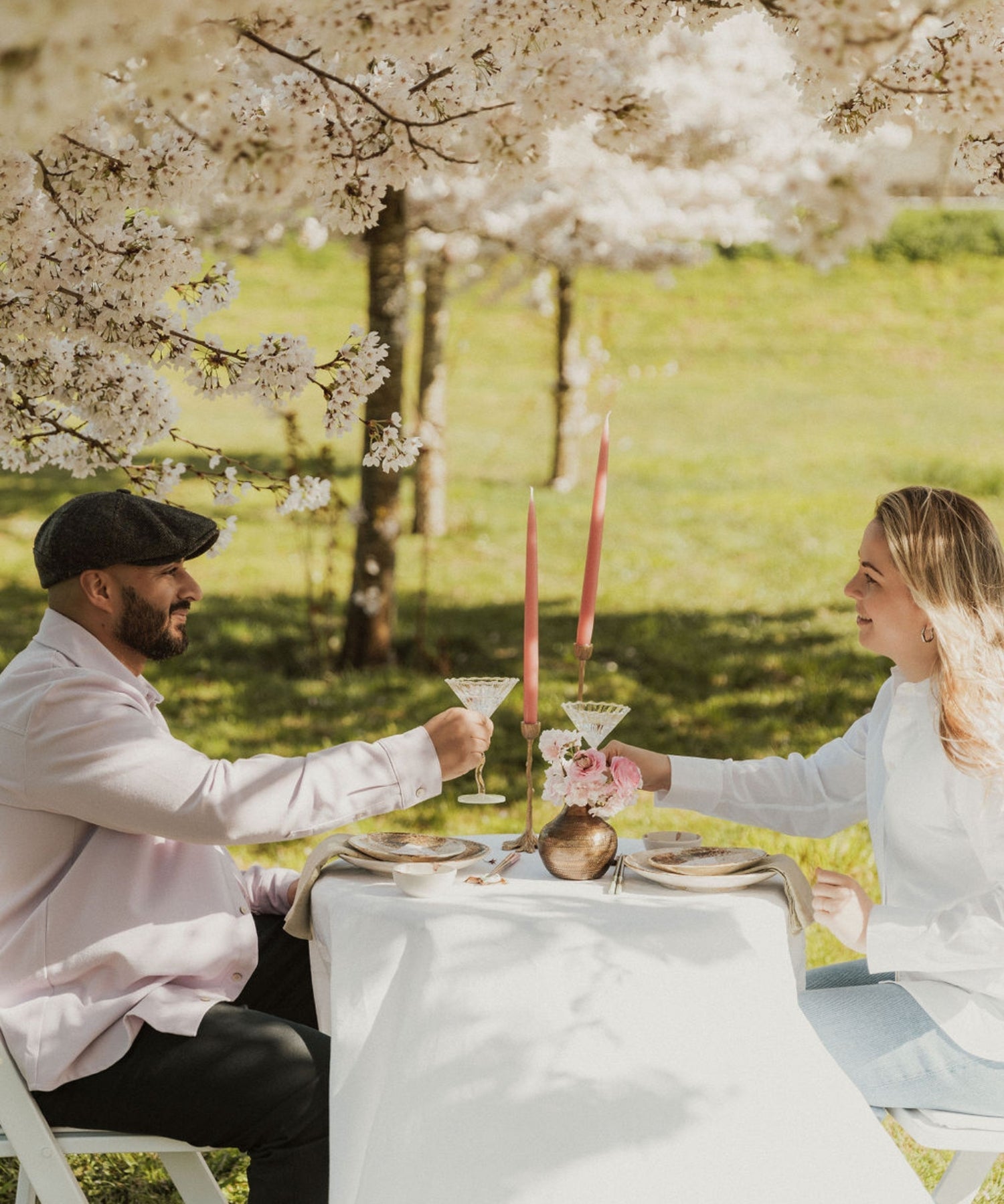 Traveling Tables #1: Een tafel vol bloesems en mooie momenten